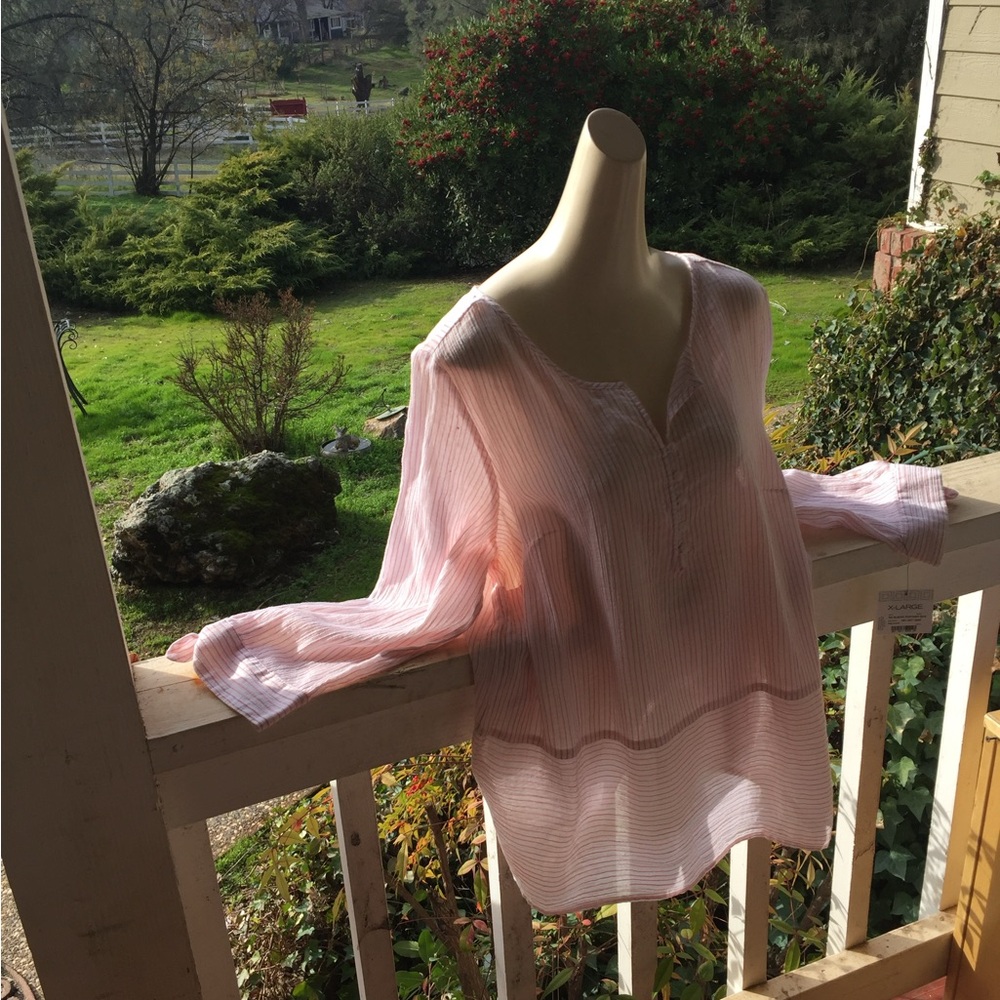 Liz Claiborne pin stripe cotton  tab front tunic style  pastel blouse - Picture 8 of 8